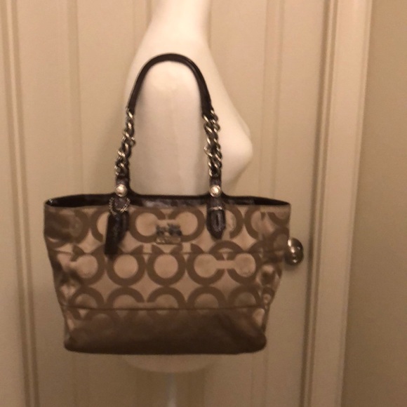 Coach Handbags - Classy brown coach purse